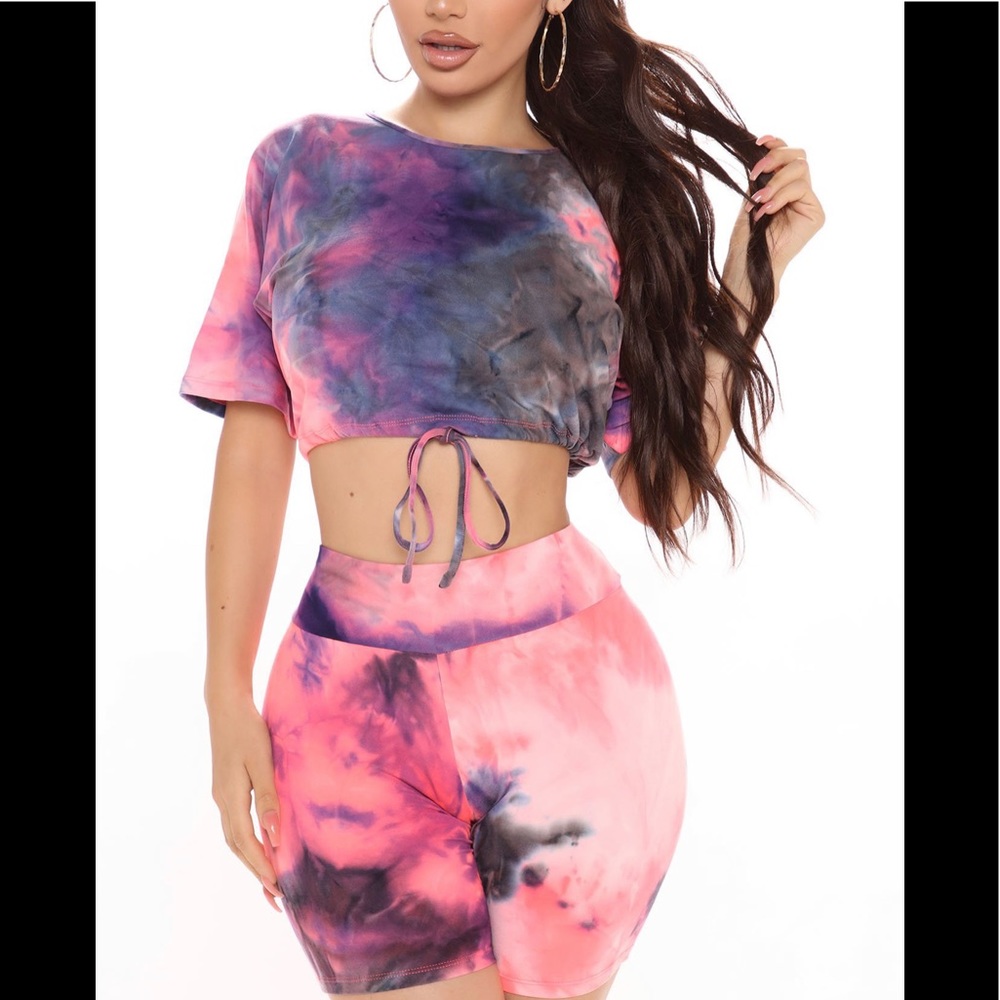 Fashion Nova tie dye biker shirt set medium